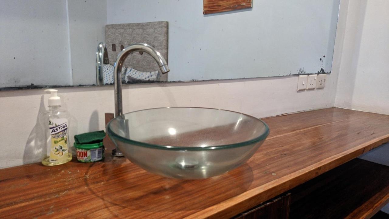 A Lovely Studio Apartment With Gym And Pool Access Dar es Salaam Esterno foto